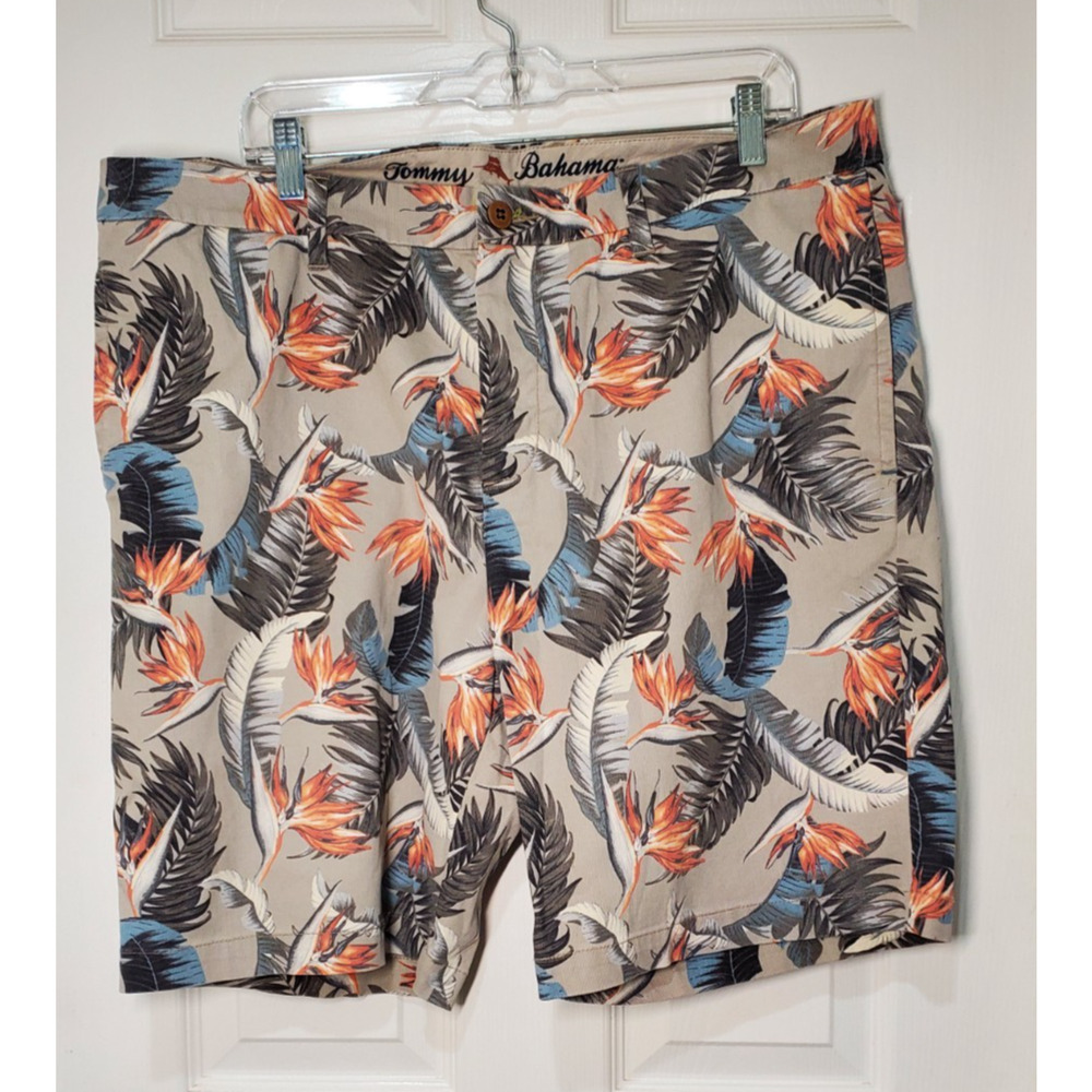Tommy Bahama Shorts Mens 38 Tropical Bird Print Beige Cotton Stretch Casual